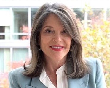 Marianne Williamson - Official Campaign Marianne Williamson resident 2024 Photo